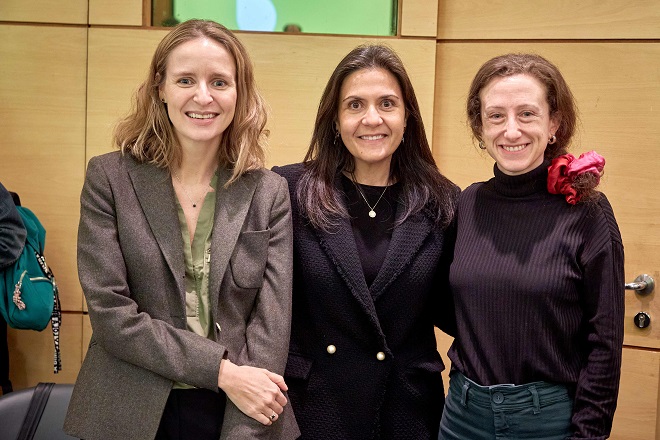 Magdalena Palma, de Fundación Angelini, Daniela Angelini, de Fundación Angelini y Carolina Andueza, Fundación CMPC.